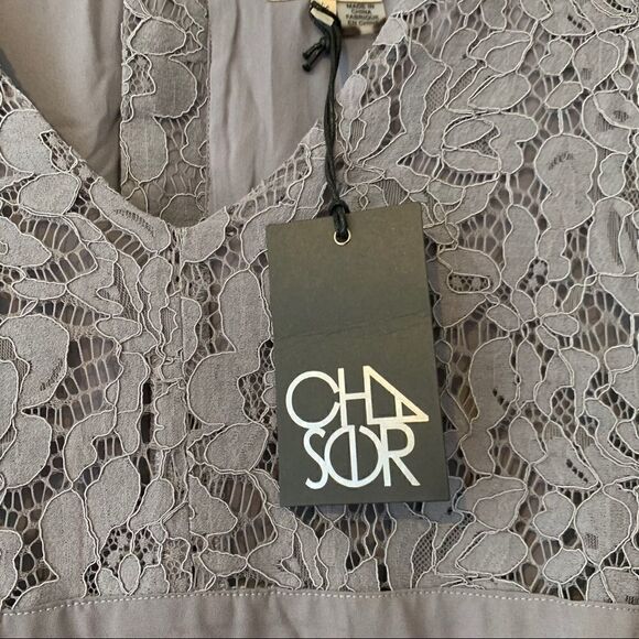 NWT Chaser Lace V-Neck Bell Sleeve Lace Dress Medium - Picture 3 of 5